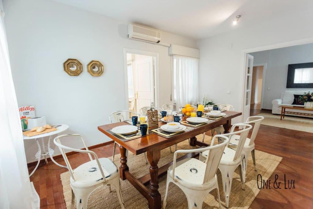 O&L Aire - Spacious And Bright Apartment In The Heart Of Σεβίλλη Εξωτερικό φωτογραφία