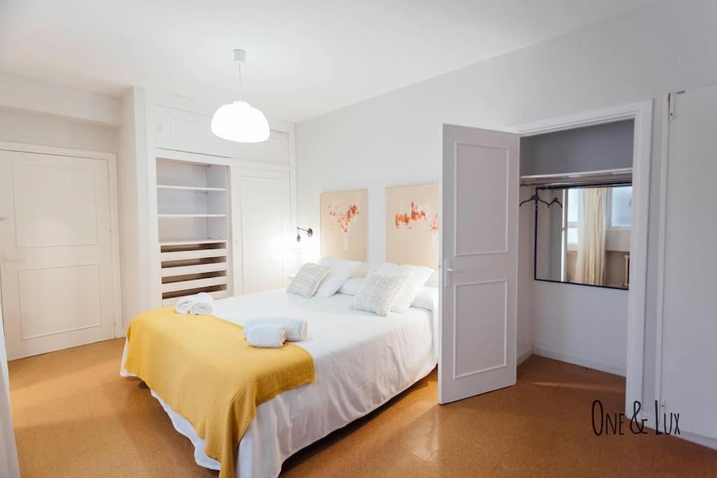 O&L Aire - Spacious And Bright Apartment In The Heart Of Σεβίλλη Εξωτερικό φωτογραφία