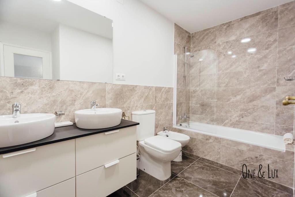 O&L Aire - Spacious And Bright Apartment In The Heart Of Σεβίλλη Εξωτερικό φωτογραφία