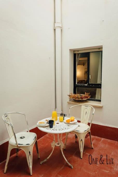 O&L Aire - Spacious And Bright Apartment In The Heart Of Σεβίλλη Εξωτερικό φωτογραφία