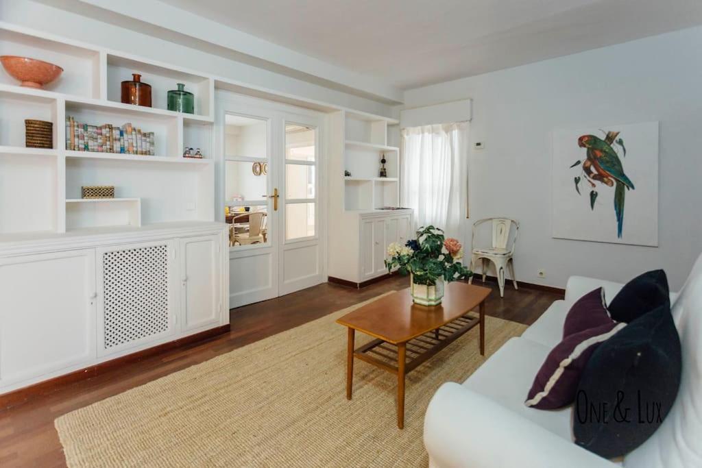 O&L Aire - Spacious And Bright Apartment In The Heart Of Σεβίλλη Εξωτερικό φωτογραφία