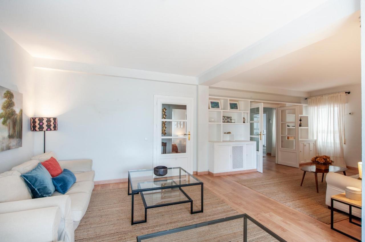O&L Aire - Spacious And Bright Apartment In The Heart Of Σεβίλλη Εξωτερικό φωτογραφία